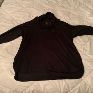 Apana Sports long sleeve black top